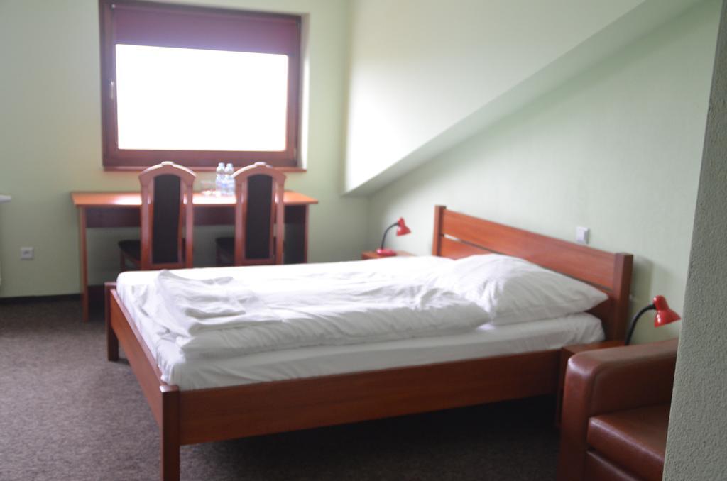 Hotel Tenis Chrząstowice Quarto foto